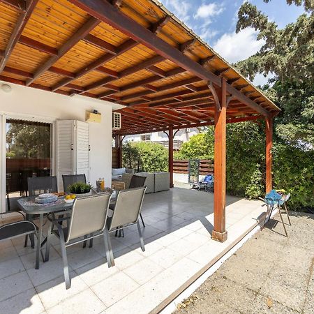 Larnaca Villa Marina Meneou Exterior photo