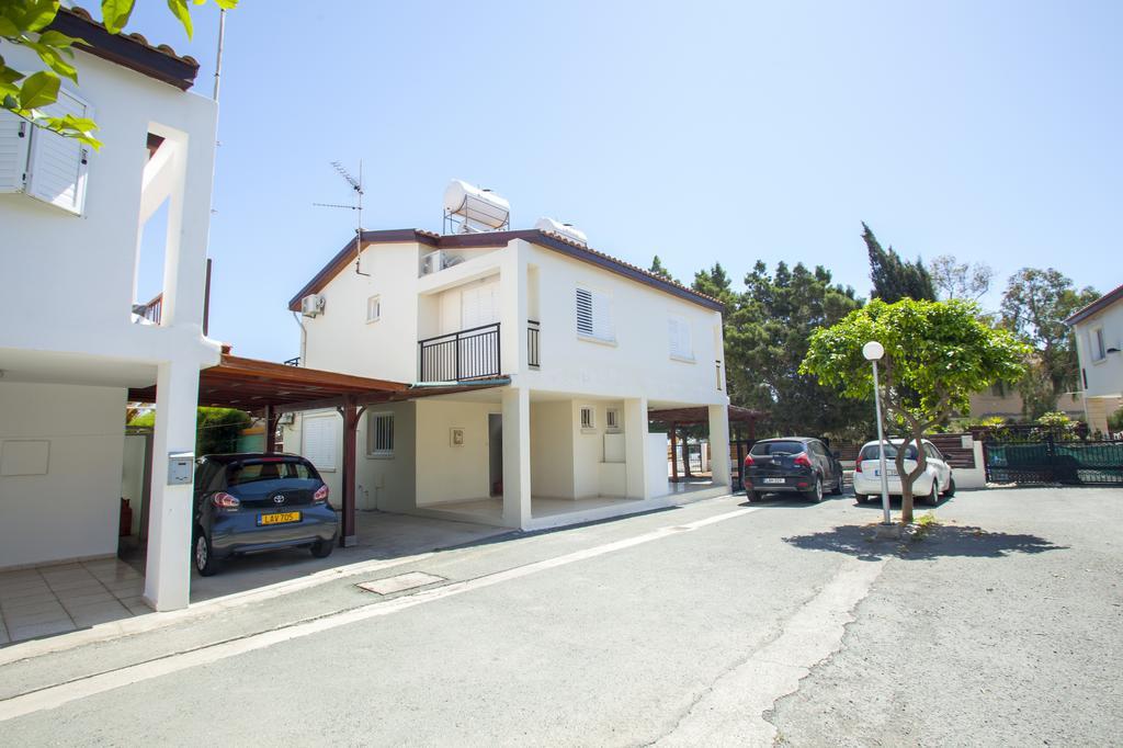 Larnaca Villa Marina Meneou Exterior photo